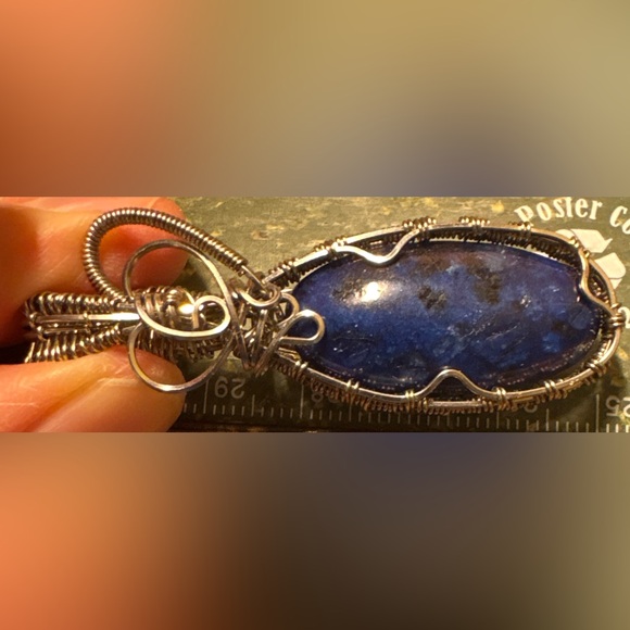 Beautiful Blue Lapis Pendant with Sterling Silver Wrap (jewelers grade wire) - Picture 12 of 16